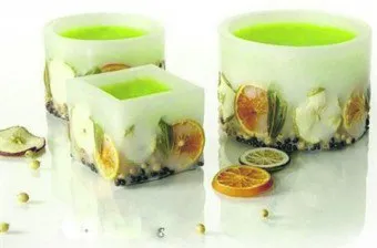 Всички ароматен вкус към къщата и колата на кафе и етерични масла