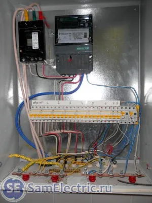 Какво е трифазно напрежение от 380 V и еднофазни 220