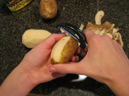 Как да се измие ръцете си млади картофи