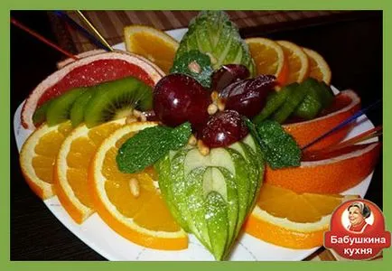 Как красиво нарязани плодове на масата