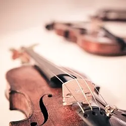 Как да стане музикант
