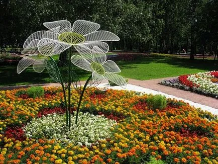 Garden украшение със собствените си ръце