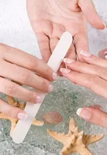 Къде и как да се намери маникюр и какво да търсите
