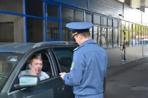 Не са изчистени го коли