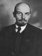 Защо коя година