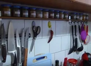 Как да направите рафт в кухнята