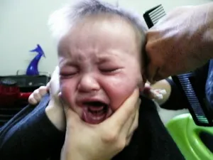 Защо нарязани дете на година