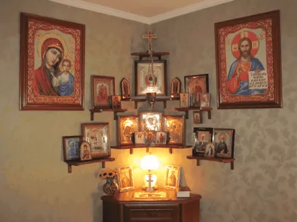 Икони в къщата и как да изберете къде да поставите