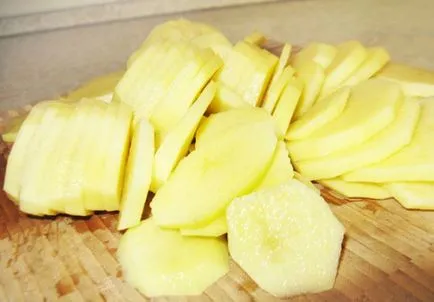 Както нарязани картофи ивици (ленти) Как да се намали картофите на ленти