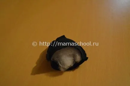 Как да направите ушите на котка с ръцете си