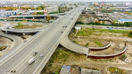 Както пътища са построени в различни страни (IT) Тъй като изграждането на пътища в различни страни