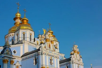 Когато църквата се постави свещ за здравето (да се сложи) Когато църквата се постави свещ за здравето