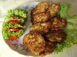 Месни в албански (пилешко, свинско) рецепти със снимки