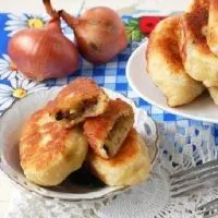 Банички с картофи и гъби