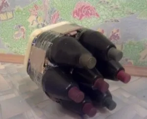 Изделия от пластмасови бутилки за градината (описанието снимка) на