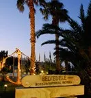 Royal Belvedere Hotel (Royal Belvedere Hotel), за да резервират хотел - около