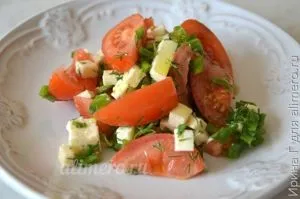 Домат и сирене