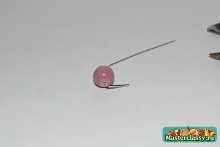 Обици с ръцете си в майсторски клас на обеци, изработени от мъниста, тел и маншет ръцете си със снимки и видео (майстор клас) Обици с ръцете си в майсторски клас на обеци, изработени от мъниста, тел и маншет ръцете си със снимки и видео