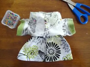 Как да шият дрехи за кукла