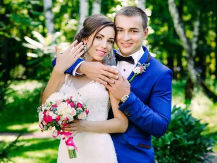 Снимки на сватбата през август и съвети за младоженци