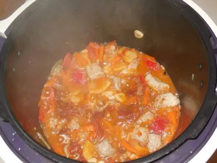 Печени картофи с месо и зеленчуци - как да се готви яхния от картофи с месо в multivarka,