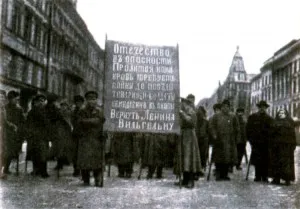 Владимир Илич Ленин (Улянов) - лидер на световния пролетариат, на 100 велики монарси и владетели
