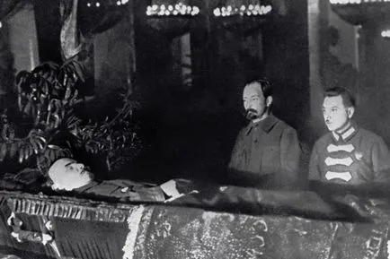 Владимир Ленин - биография, революционна дейност, Октомврийската революция, създаването на Комунистическата партия и