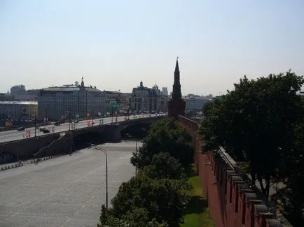Заключен обиколка на стените на Кремъл - новини в снимки
