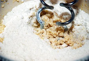 пай на баба с конфитюр - бързо, вкусно, разнообразно