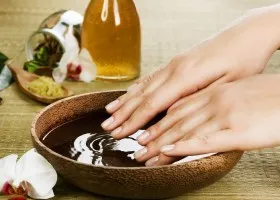 Biogel за укрепване на ноктите използвате, методи за приложение и отстраняване
