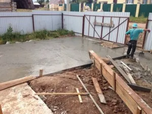 Бетониране на сайта за грижа за автомобила и функции
