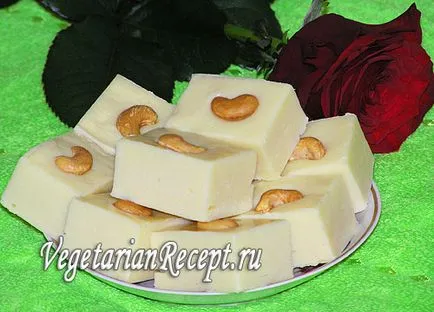 Burfi - снимка burfi рецепта на мляко на прах