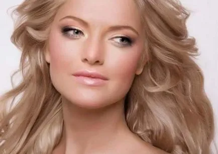 Цвят на косата руса бежов кафяв цвят готина снимка на Estelle