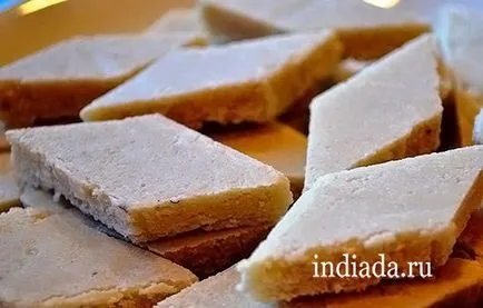 Индийски сладки burfi - рецепта със снимки (рецепта) Индийски сладки burfi - рецепта със снимки