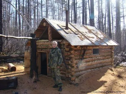Как сме построили хижа в гората