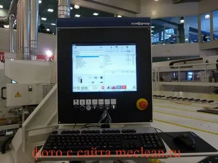 Как да се почисти компютърен монитор от петна, прах, развод
