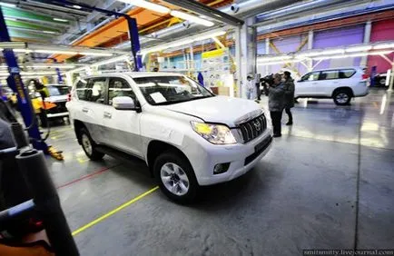 Как да се съберат на Toyota Land Cruiser Prado в България, ползите на шофьор