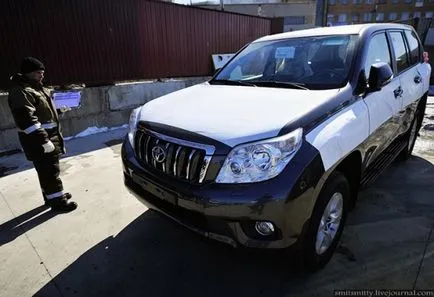 Как да се съберат на Toyota Land Cruiser Prado в България, ползите на шофьор