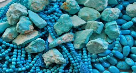 Turquoise камък, функции и стойност, зодиакални знаци и се интересуват от