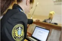 Когато включите светлините за паркиране (може да доведе до административно) Когато включите светлините за паркиране