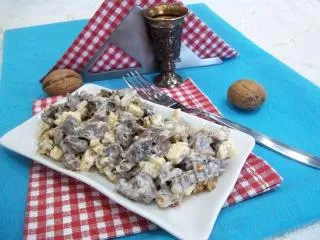 Месо салата с домати