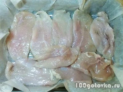 Tender пилешки гърди с домати и сирене на фурна, изпитани рецепти