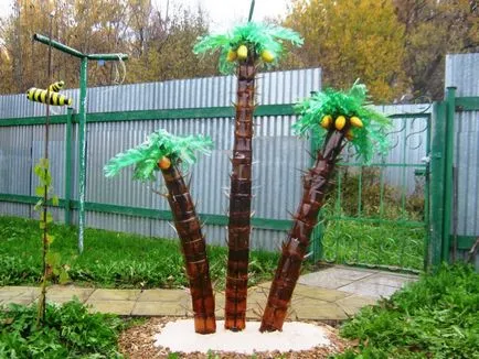 Палма от пластмасови бутилки с техните ръце стъпка по стъпка съветника клас с видео