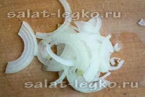 Салата от пържени краставици на корейски