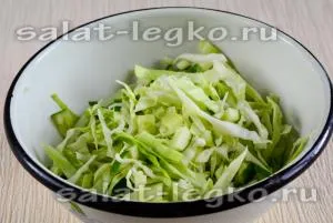 Свежа салата с краставици, рецепта със снимка вкусна