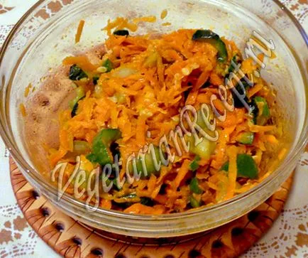 Салата от пържени краставици и моркови - вкусна рецепта със снимка