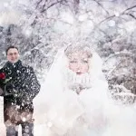 Зимни сватбени идеи за фотосесии, сватбена фотосесия през зимата на улицата Фото идеи за снимката, и не само