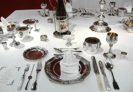 Meal надлежно избран прибори за хранене (хранене) Meal надлежно избран прибори за хранене