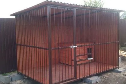 Aviary за кучета със собствените си ръце, снимка, как да се направи (с ръце) Aviary за кучета със собствените си ръце, снимка, как да се направи