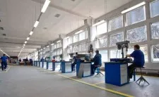 Ангелски Очи на вазите с ръцете си правилно и бързо
